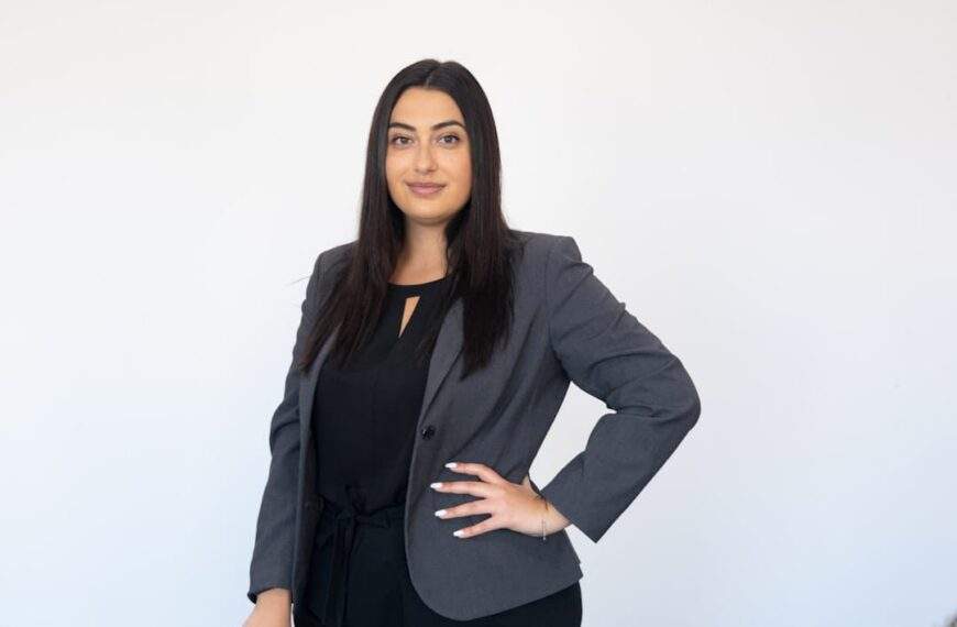 Photo Divorce lawyer