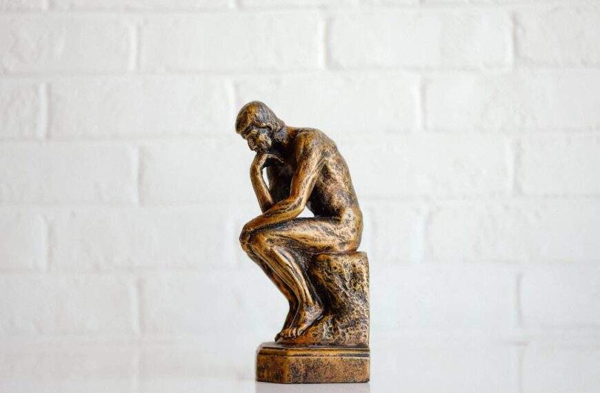Photo Thoughtful philosopher