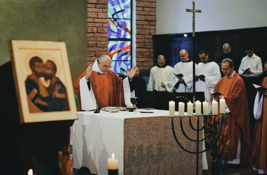 Photo Philosopher Priest