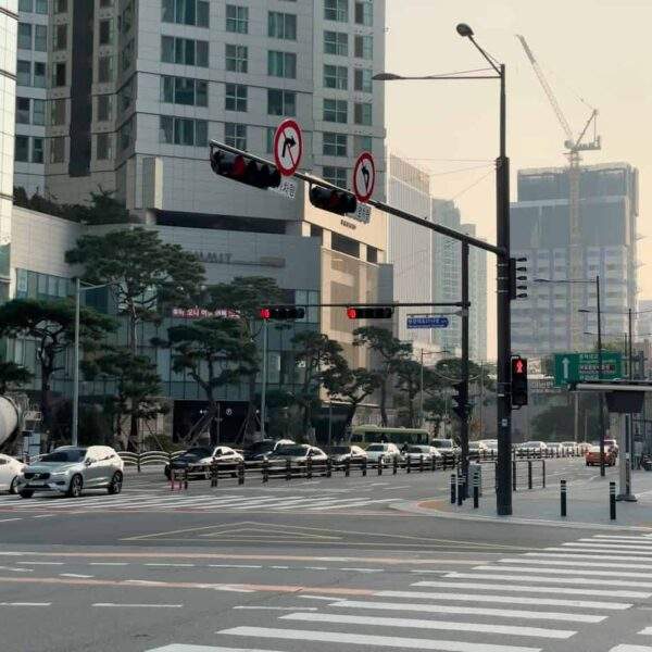 Photo Crossroads