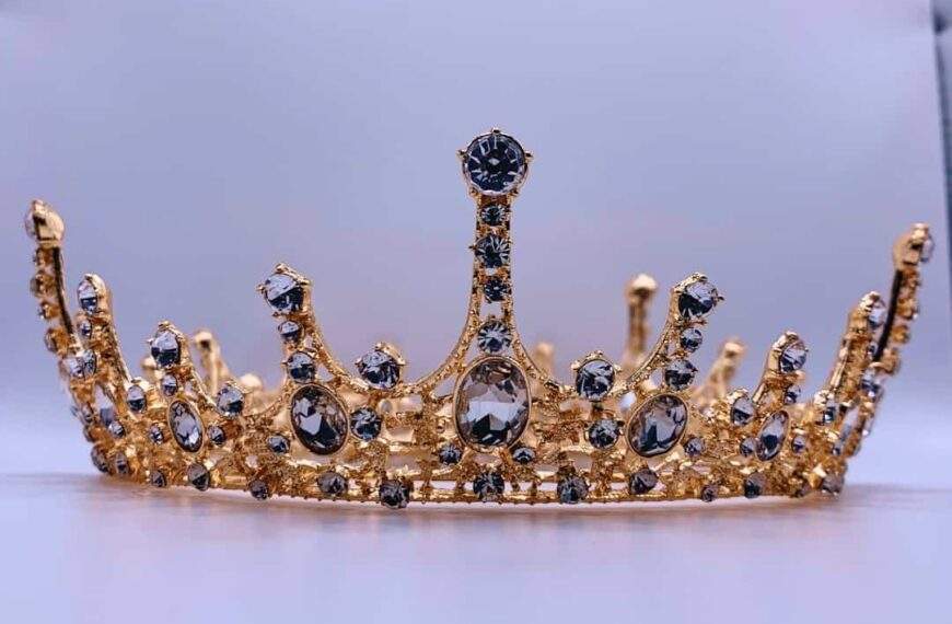 Photo Diamond tiara