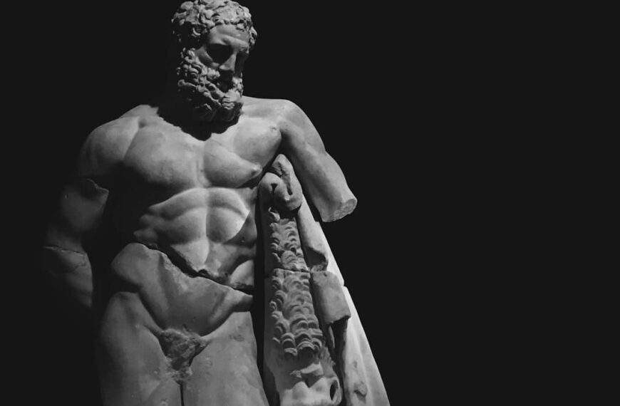 Photo Ancient statue