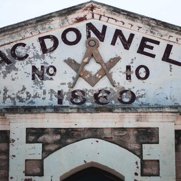 Photo Pythagorean Brotherhood