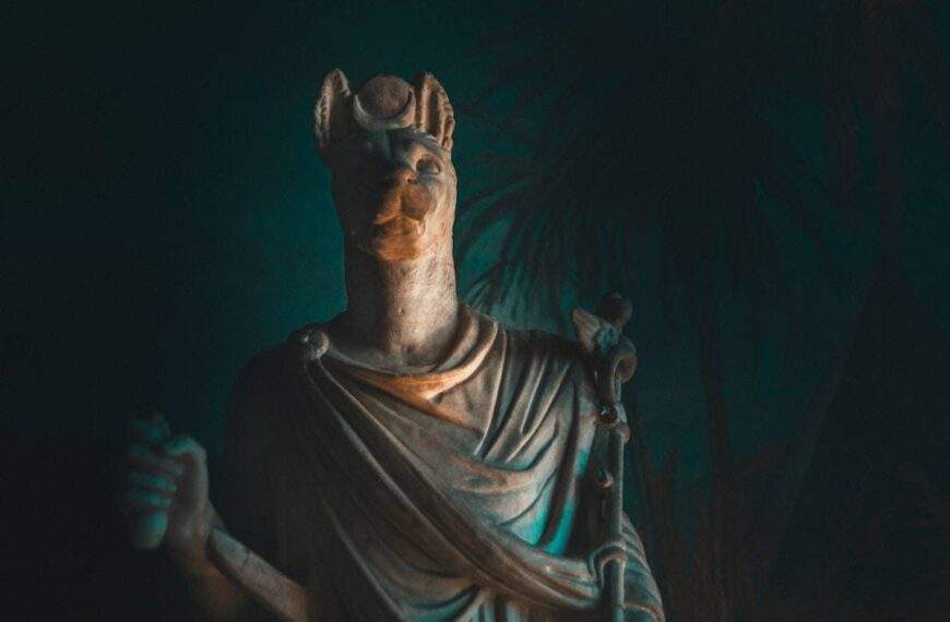 Photo Ancient statue