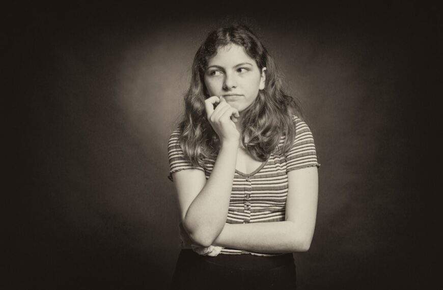 Photo Thoughtful expression