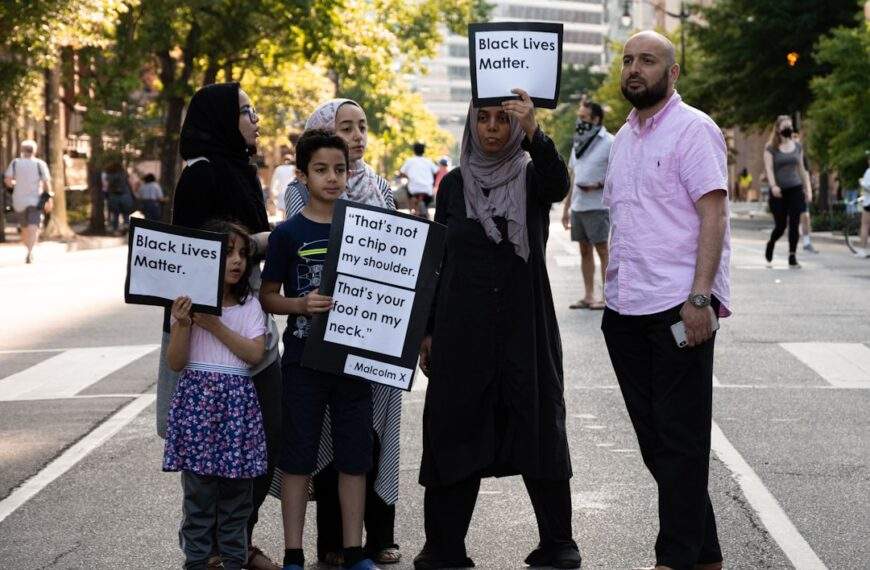 Photo Empowerment, Equality