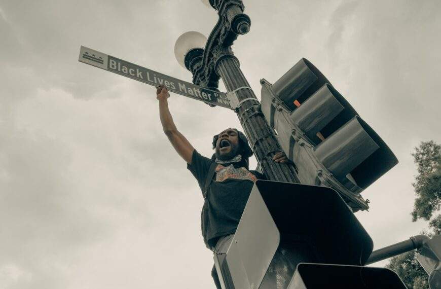 Photo Empowerment, Equality