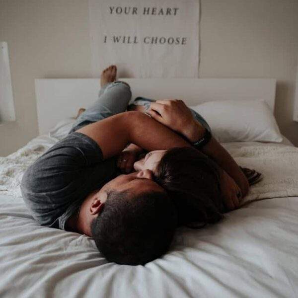 Photo Masked couple