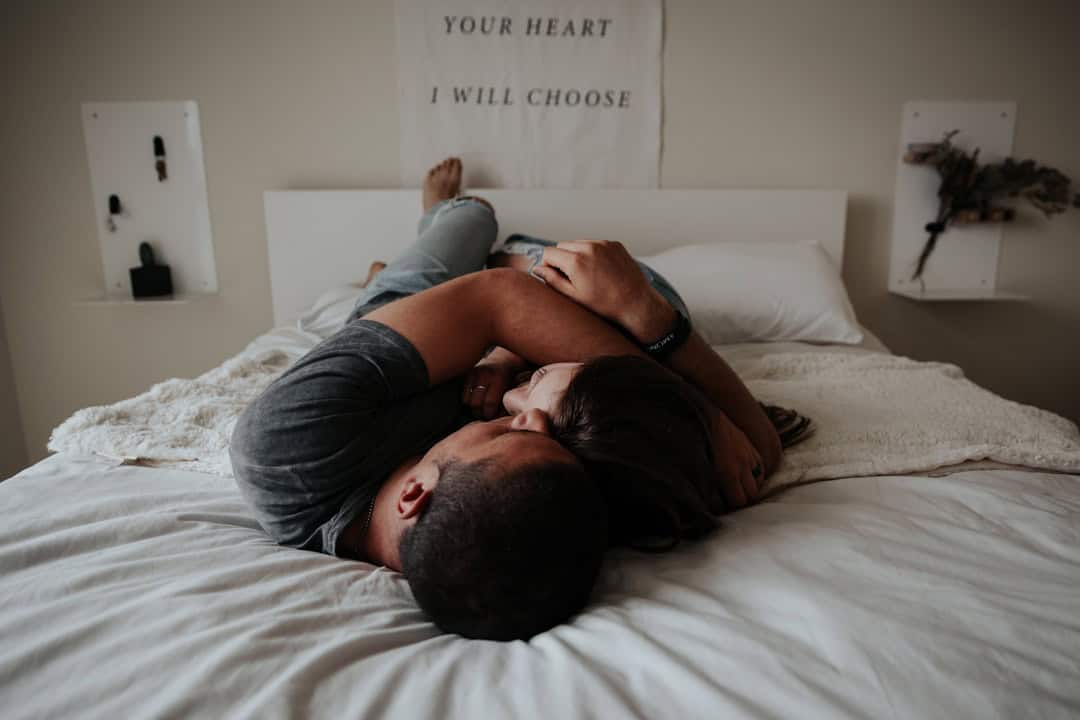 Photo Masked couple