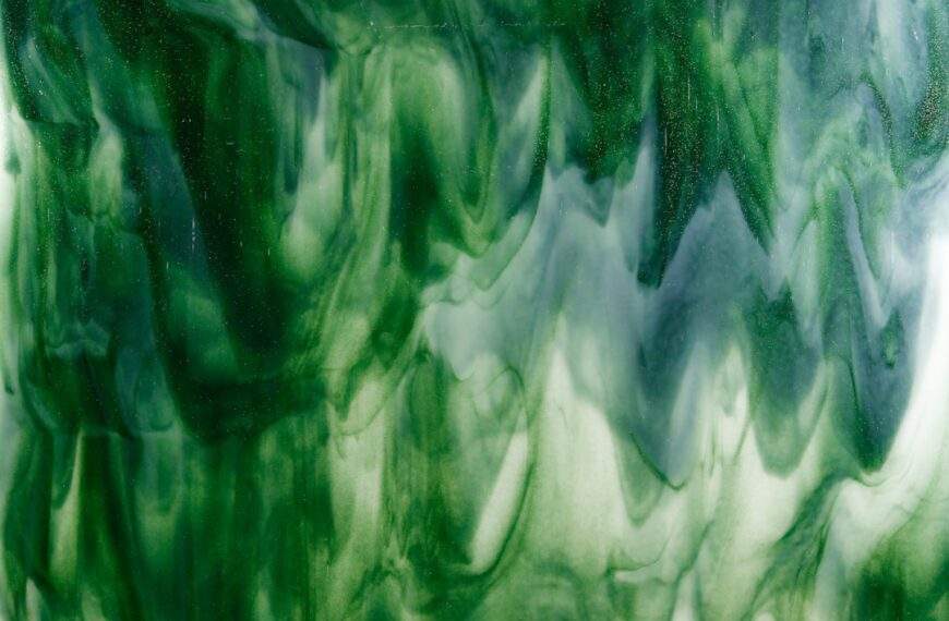 Photo Green gemstone