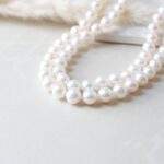 Photo Pearl necklace