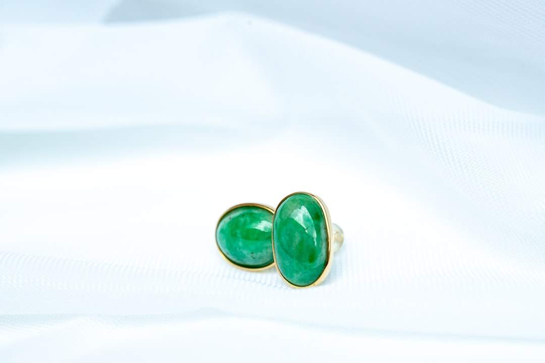 Photo Emerald jewelry